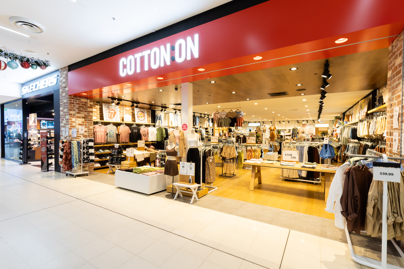 Cotton On – Sunbury Square Shopping Centre